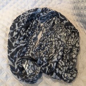 Express Infinity scarf